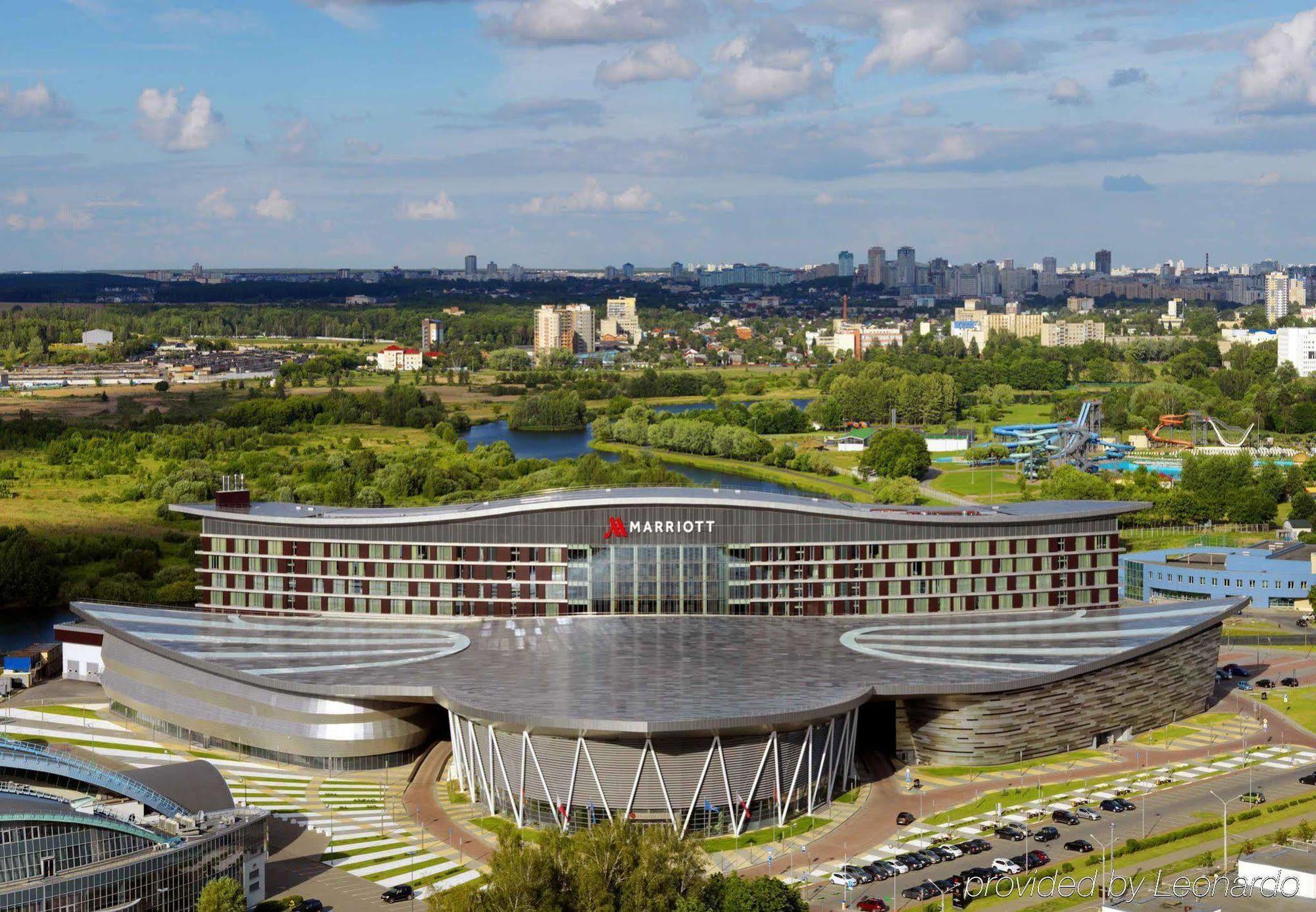 Minsk Marriott Hotel Екстериор снимка