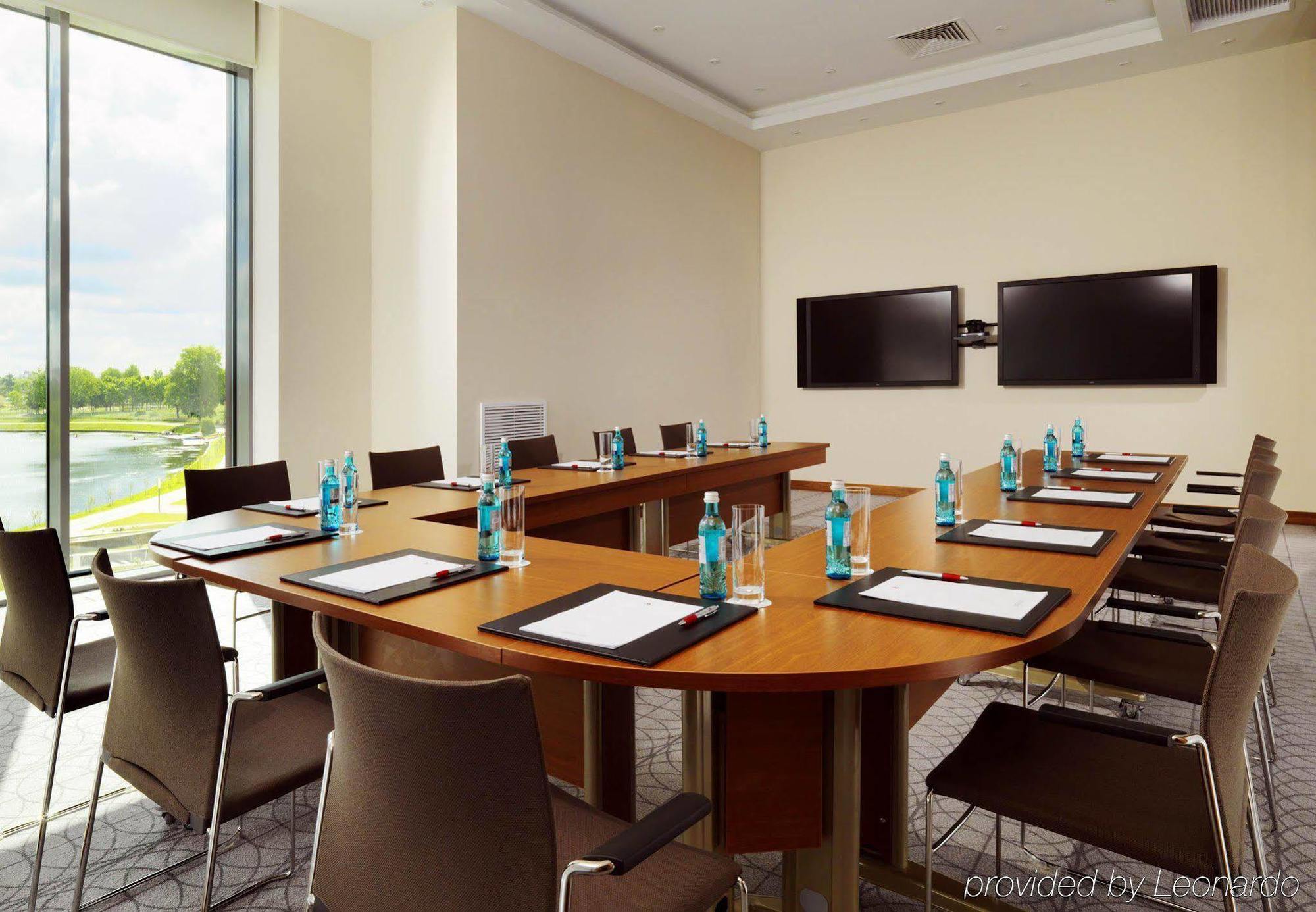 Minsk Marriott Hotel Екстериор снимка