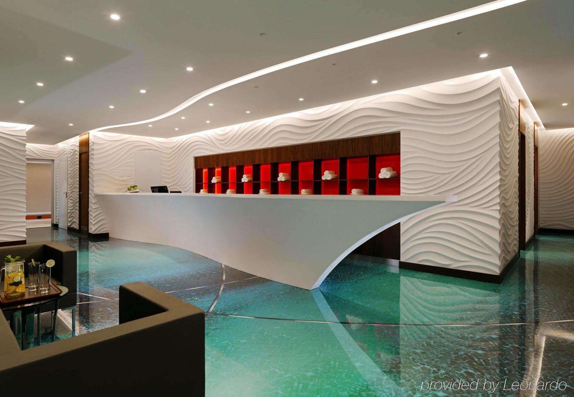Minsk Marriott Hotel Екстериор снимка